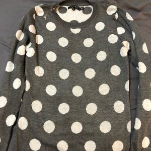 TCEC size M grey polka dot sweater EUC worn twice